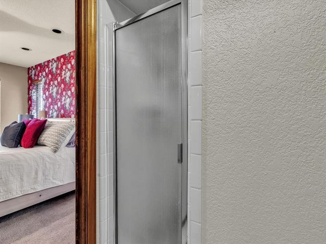 2909 Parkside Drive, Edmond, OK 73012