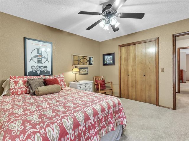 2909 Parkside Drive, Edmond, OK 73012