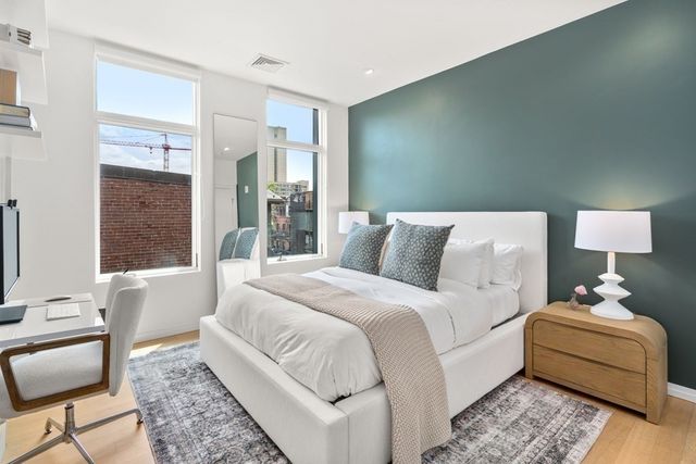 7 E. Springfield 5B, Boston, MA 02118