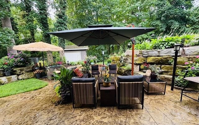 1154 Springwood Drive SE, Grand Rapids, MI 49508