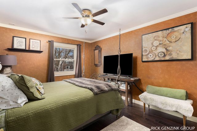 1154 Springwood Drive SE, Grand Rapids, MI 49508