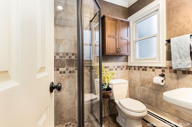 1154 Springwood Drive SE, Grand Rapids, MI 49508