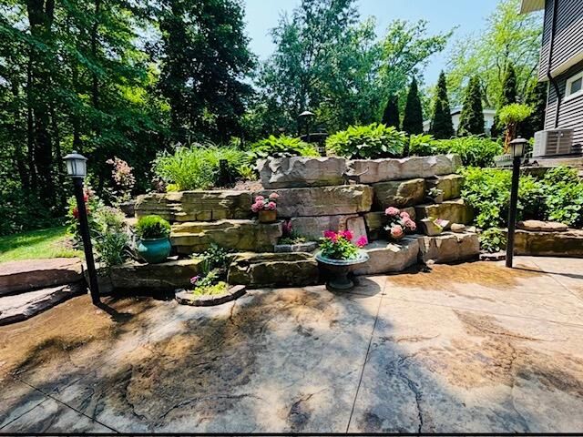 1154 Springwood Drive SE, Grand Rapids, MI 49508