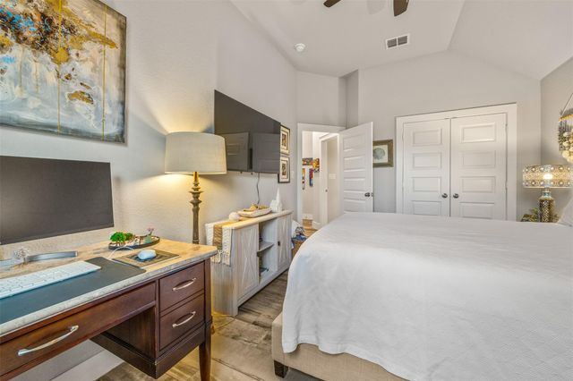 3 Cripple Creek CT, Wimberley, TX 78676