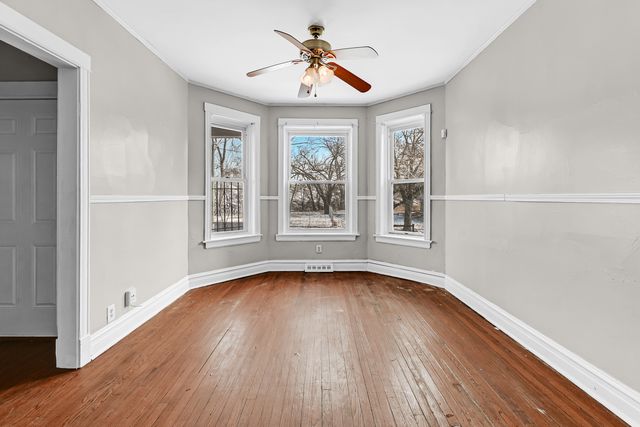 7130 S Langley Avenue, Chicago, IL 60619