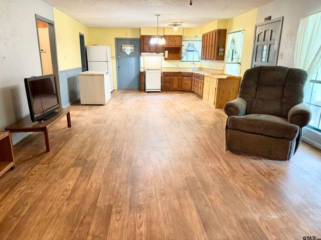 231 PR 5085, Grapeland, TX 75844