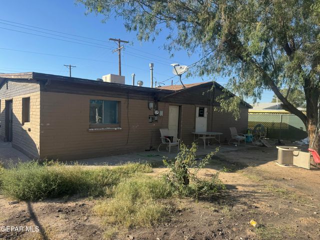 632 Southside Road, El Paso, TX 79907