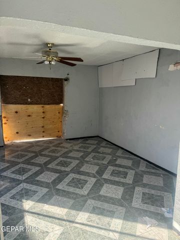 632 Southside Road, El Paso, TX 79907