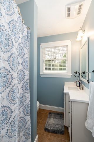 3 Meeting Place Circle, Beverly, MA 01915