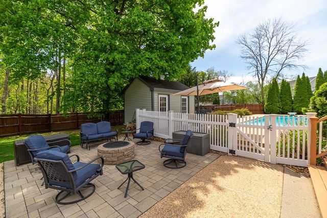 3 Meeting Place Circle, Beverly, MA 01915