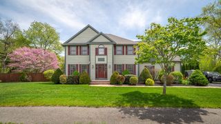 3 Meeting Place Circle, Beverly, MA 01915