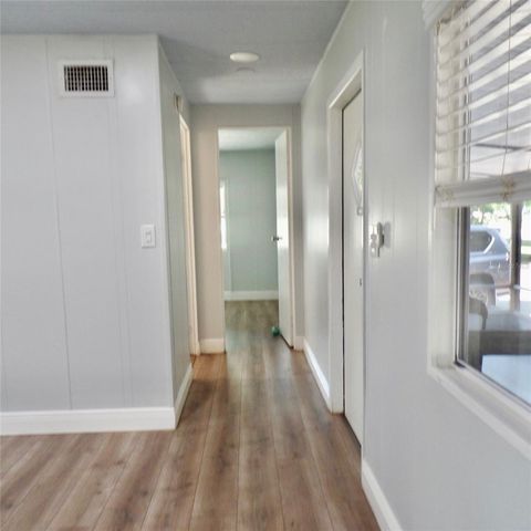 4637 FOX RIDGE BOULEVARD, Wesley Chapel, FL 33543