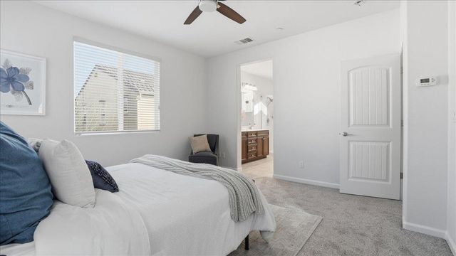 2101 Camino Real Way, Roseville, CA 95747