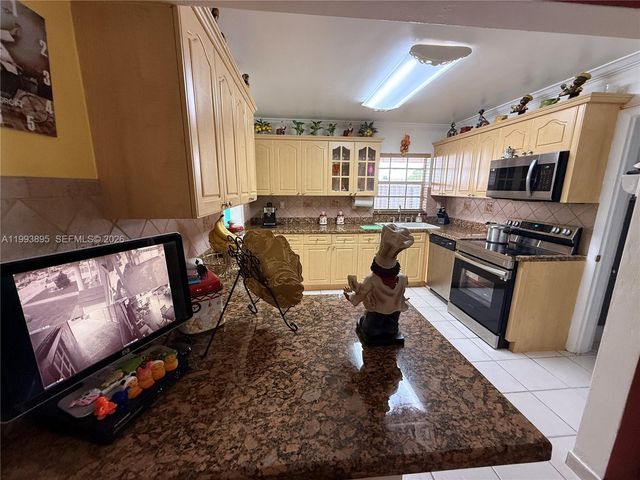 5223 NW 168th Terrace, Miami Gardens, FL 33055