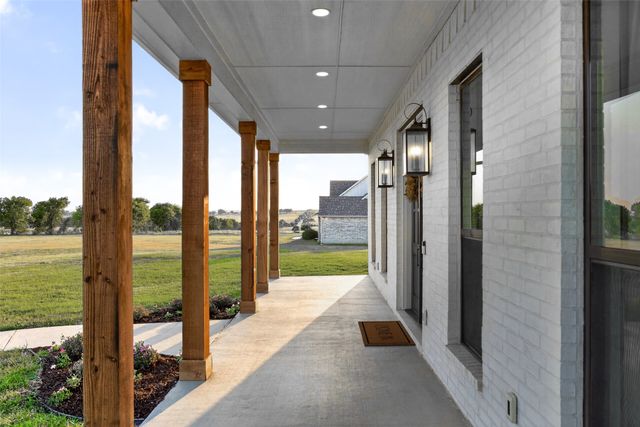 10978 Gregory Road, Sanger, TX 76266