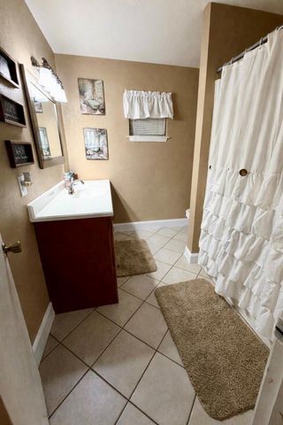 455 County Road 774, Buna, TX 77612