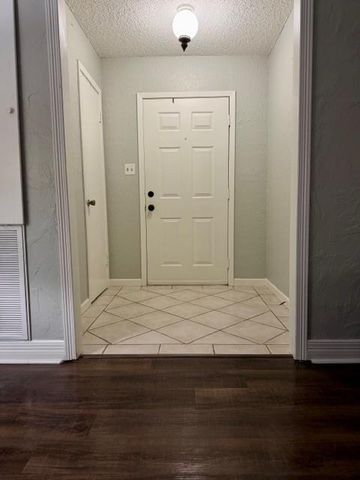 455 County Road 774, Buna, TX 77612