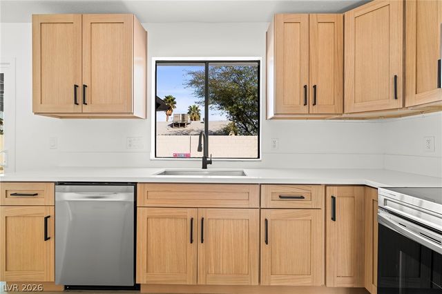 3512 Corona Del Mar Drive, Las Vegas, NV 89108