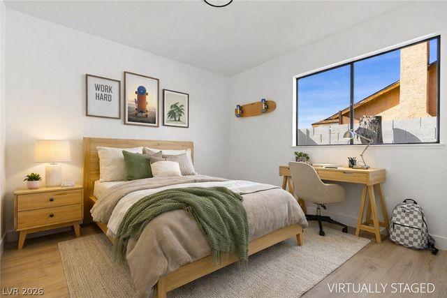 3512 Corona Del Mar Drive, Las Vegas, NV 89108