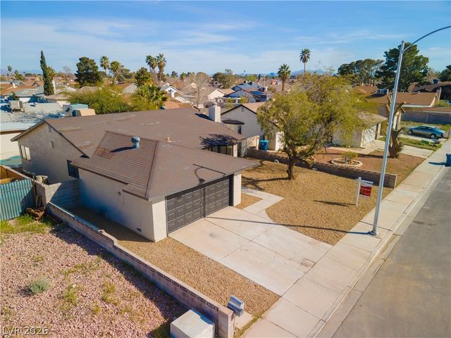 3512 Corona Del Mar Drive, Las Vegas, NV 89108