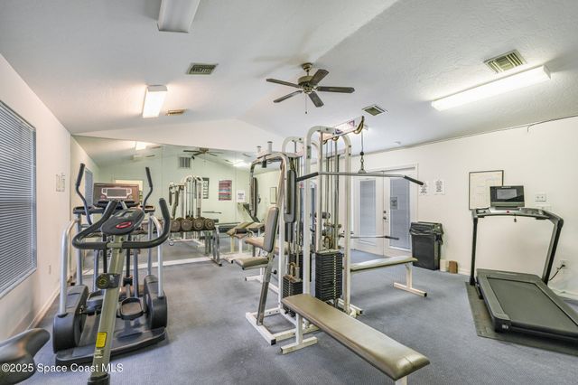 904 Maplewood Court, Melbourne, FL 32940