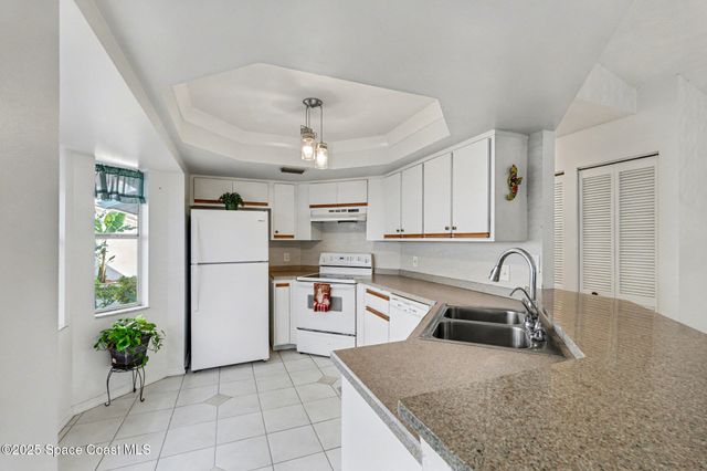 904 Maplewood Court, Melbourne, FL 32940