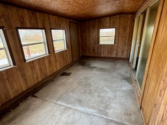 2527 W Lombard Street, Springfield, MO 65802