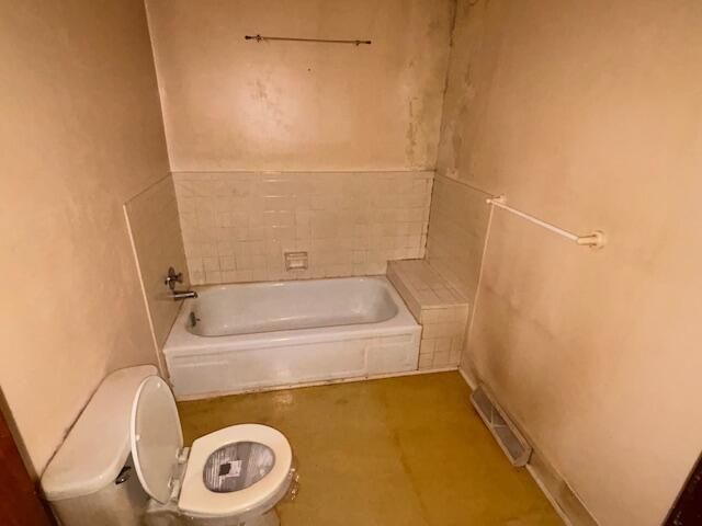 2527 W Lombard Street, Springfield, MO 65802