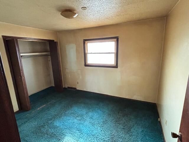 2527 W Lombard Street, Springfield, MO 65802