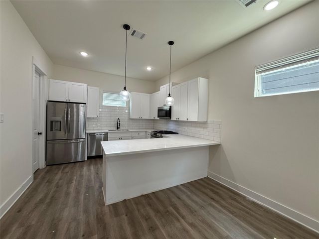 803 Martin Street B, Houston, TX 77018