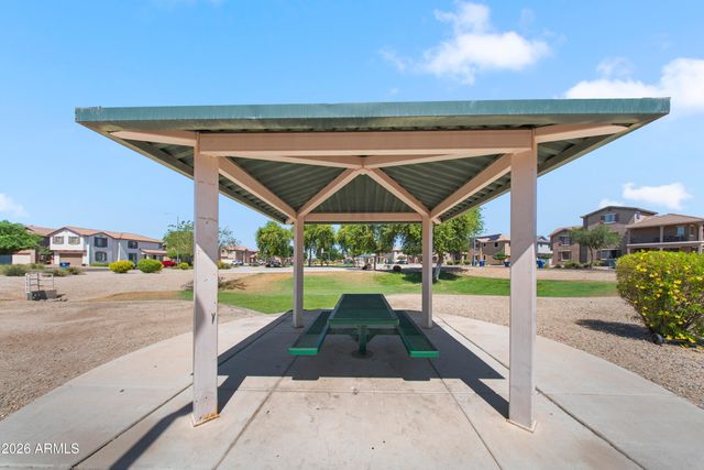 272 S ELISEO FELIX JR Way, Avondale, AZ 85323