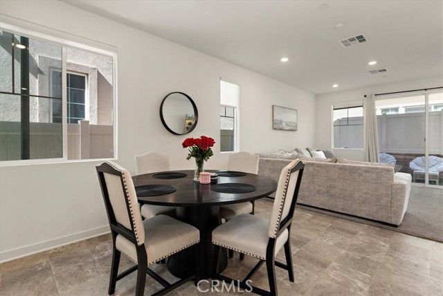 16728 Grapefruit Lane, Fontana, CA 92336