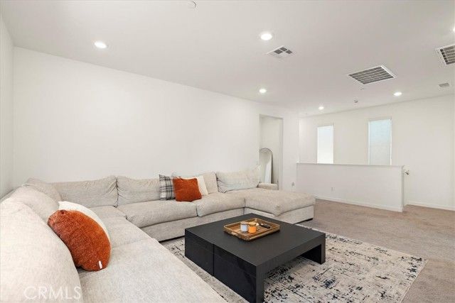 16728 Grapefruit Lane, Fontana, CA 92336