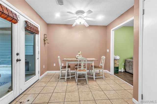 206 Larry Street, Prattville, AL 36067