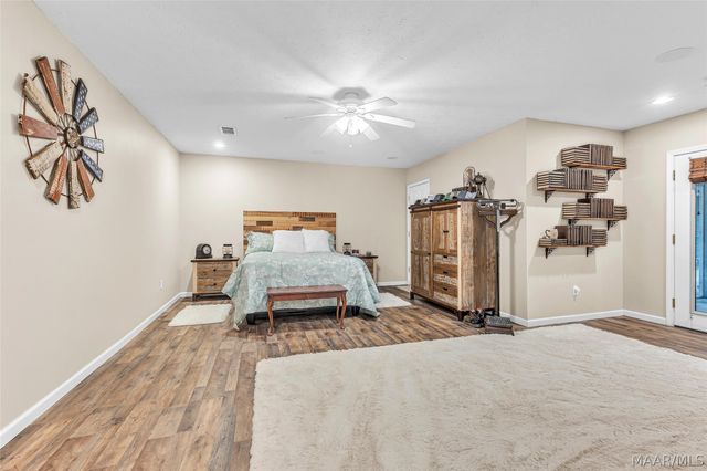 206 Larry Street, Prattville, AL 36067