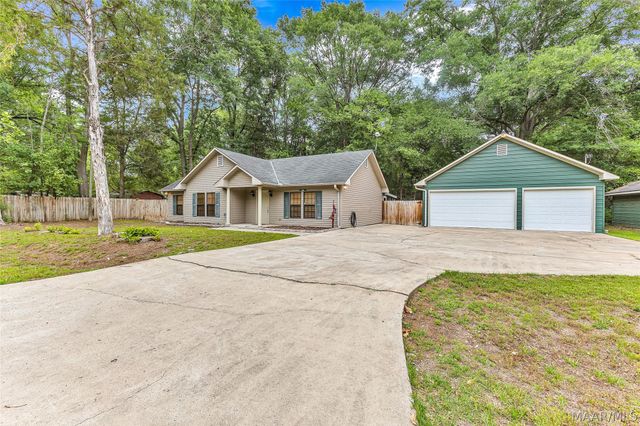 206 Larry Street, Prattville, AL 36067