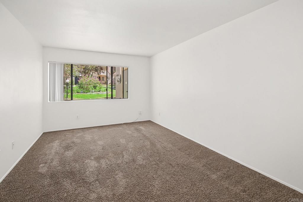 Image 25 of property listing at 321 N Melrose C, Vista, CA 92083