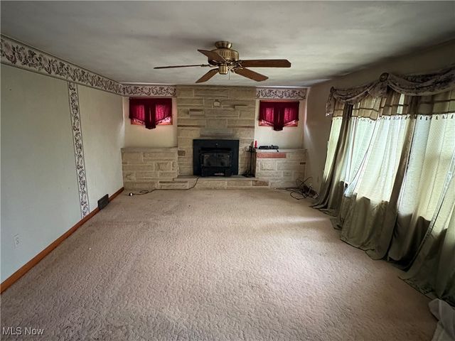 3858 Easton Street NE, Canton, OH 44721