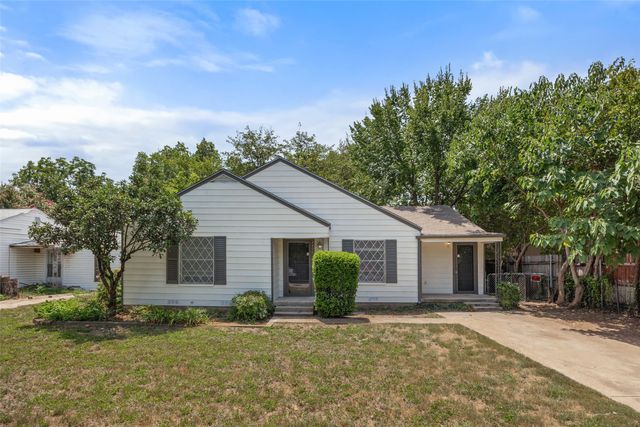 4406 Wayne Court S, Haltom City, TX 76117