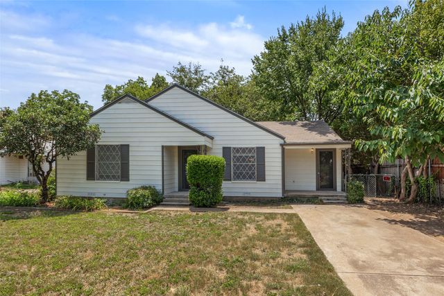 4406 Wayne Court S, Haltom City, TX 76117
