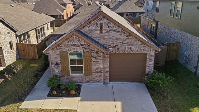 3910 Rochelle Lane, Forney, TX 75126