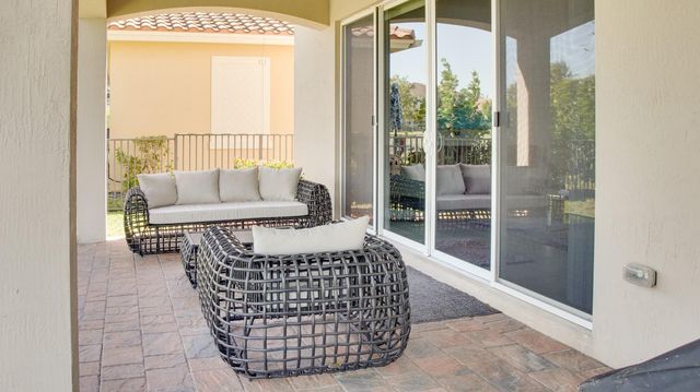 9911 S Miralago Way, Parkland, FL 33076