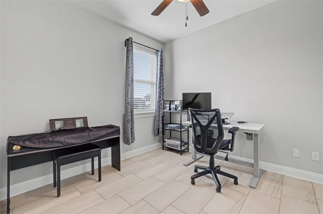 132 Birkshire DR, Georgetown, TX 78626