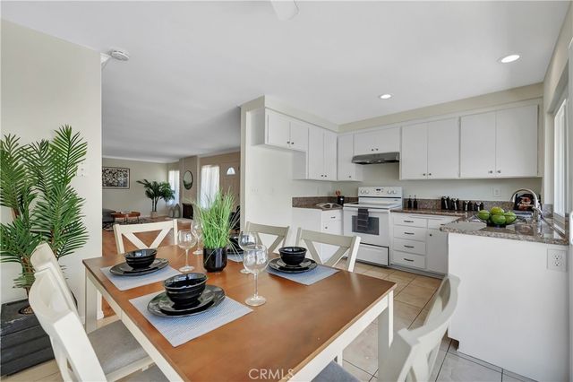 5371 Victoria Place, Westminster, CA 92683