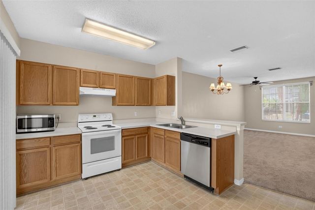 6134 OSPREY LAKE CIRCLE, Riverview, FL 33578