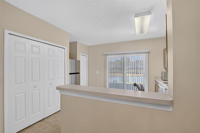 6134 OSPREY LAKE CIRCLE, Riverview, FL 33578