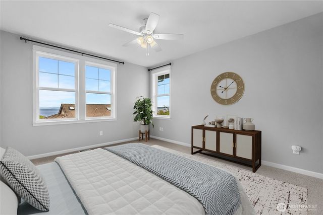2790 Chambers Bay Drive, Steilacoom, WA 98388