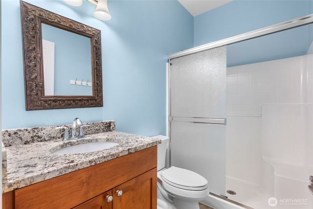 2790 Chambers Bay Drive, Steilacoom, WA 98388