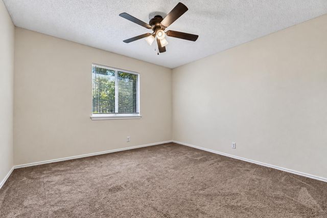 2616 Oakwood Glen DR, Cedar Park, TX 78613