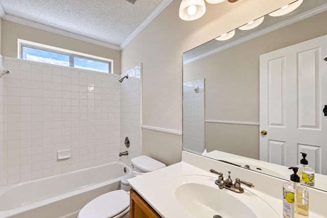 2616 Oakwood Glen DR, Cedar Park, TX 78613